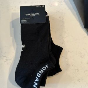 NWT Jordan Everyday Max Black Athletic No-Show Socks 3 pairs